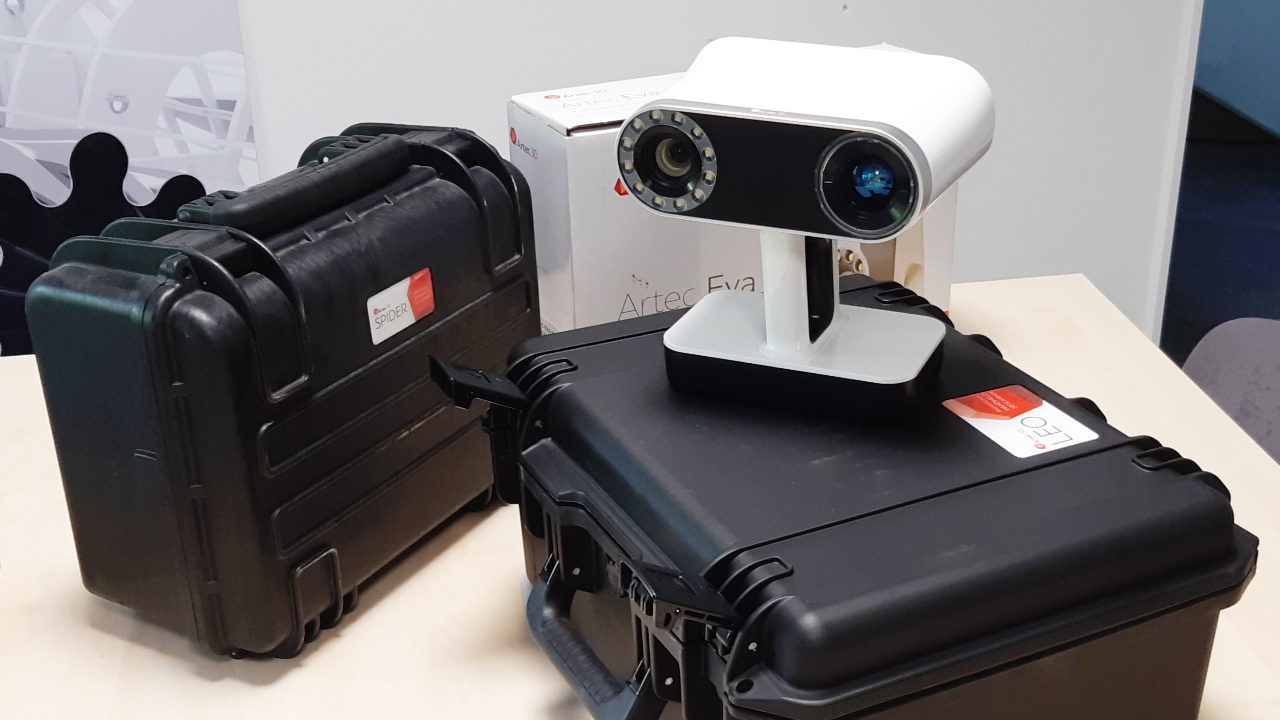 Odoo - Sample 2 for three columns